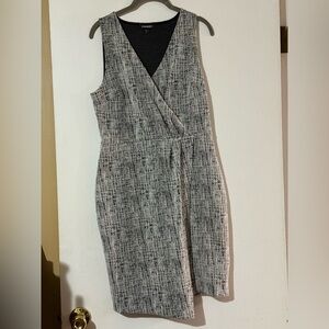 Express Black and White Textured Midi Dress M